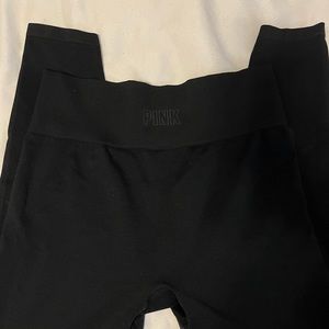 PINK Victoria’s Secret leggings